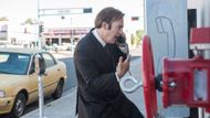 Jimmy McGill dials Nacho Varga through a payphone | Image via Netflix