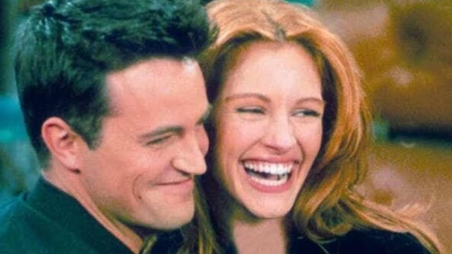 Matthew Perry and Julia Roberts | Image Source: E! News via YouTube K K