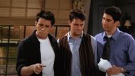 A Still from F.R.I.E.N.D.S Season 2 (Image Source: @Friends/ YouTube)