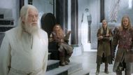 Scene from The Lord Of The Rings Trilogy | Image via YouTube / Warner Bros. Entertainment