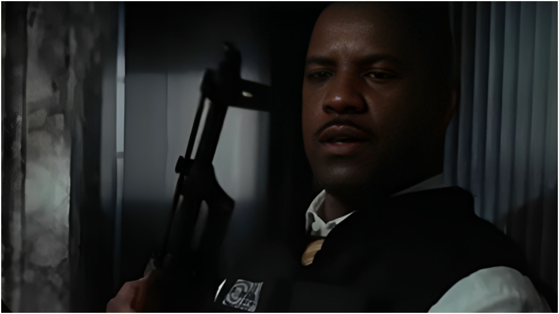 A still from Inside Man (Image via YouTube/Universal Pictures)
