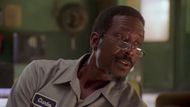 Clarke Peters in The Wire | Image via HBO Entertainment