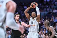 Serge Ibaka in action for Real Madrid (Image via Getty/Sonia Canada)