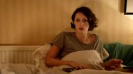 Phoebe Waller-Bridge in Fleabag's Pilot Episode | Image via Prime Video