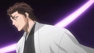 Aizen’s slicked hair (Image Credit: Studio Pierrot)