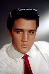 Elvis Presley promoting the movie King Creole - Source: Getty