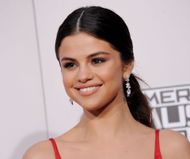 2016 American Music Awards - Arrivals - Source: Getty