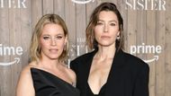 Elizabeth Banks & Jessica Biel (Image via Getty)