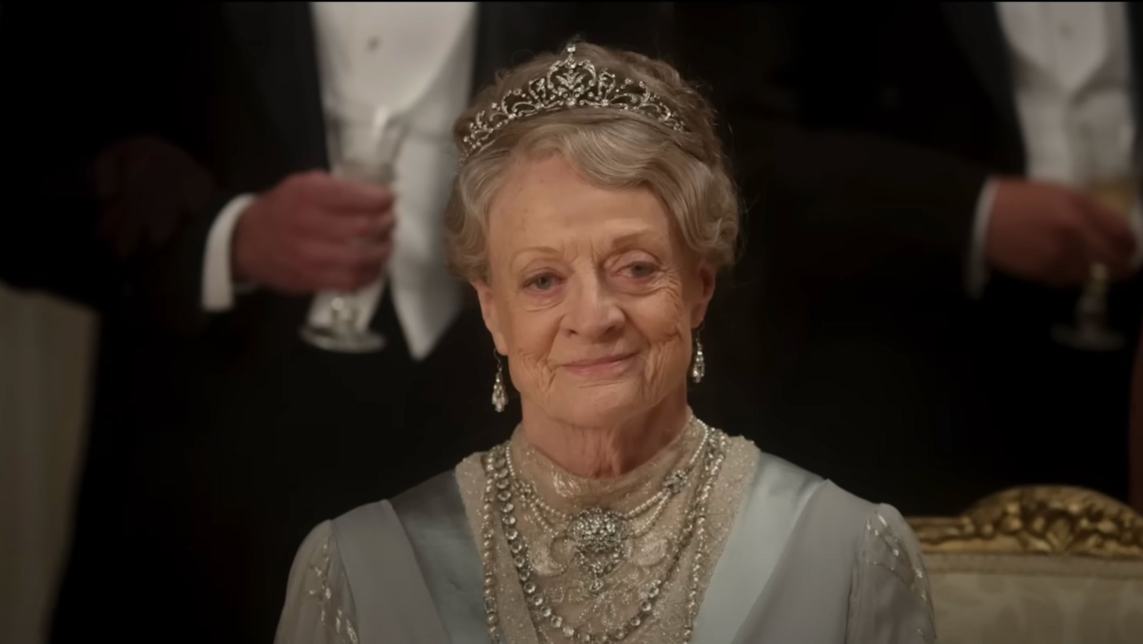 Maggie Smith in Downton Abbey (Image via YouTube/Focus Features)