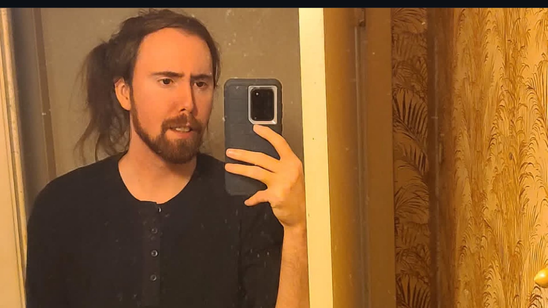 Popular YouTuber and streamer Zack Goyt, aka Asmongold, believes Twitch hasn&rsquo;t been fair in its dealings with Twitch Star Hasan Piker (Image via Instagram/@zack)