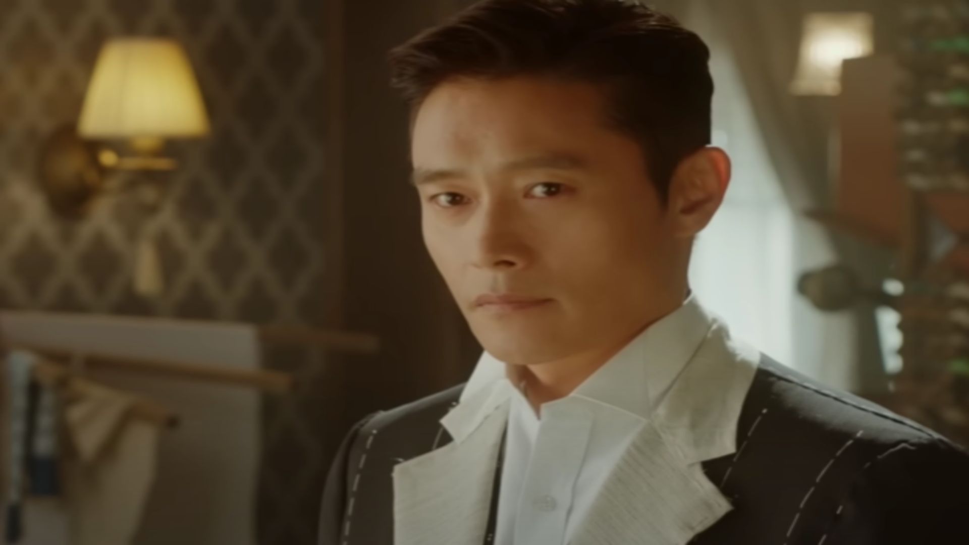 Scene from Mr. Sunshine | Image Via: tvN