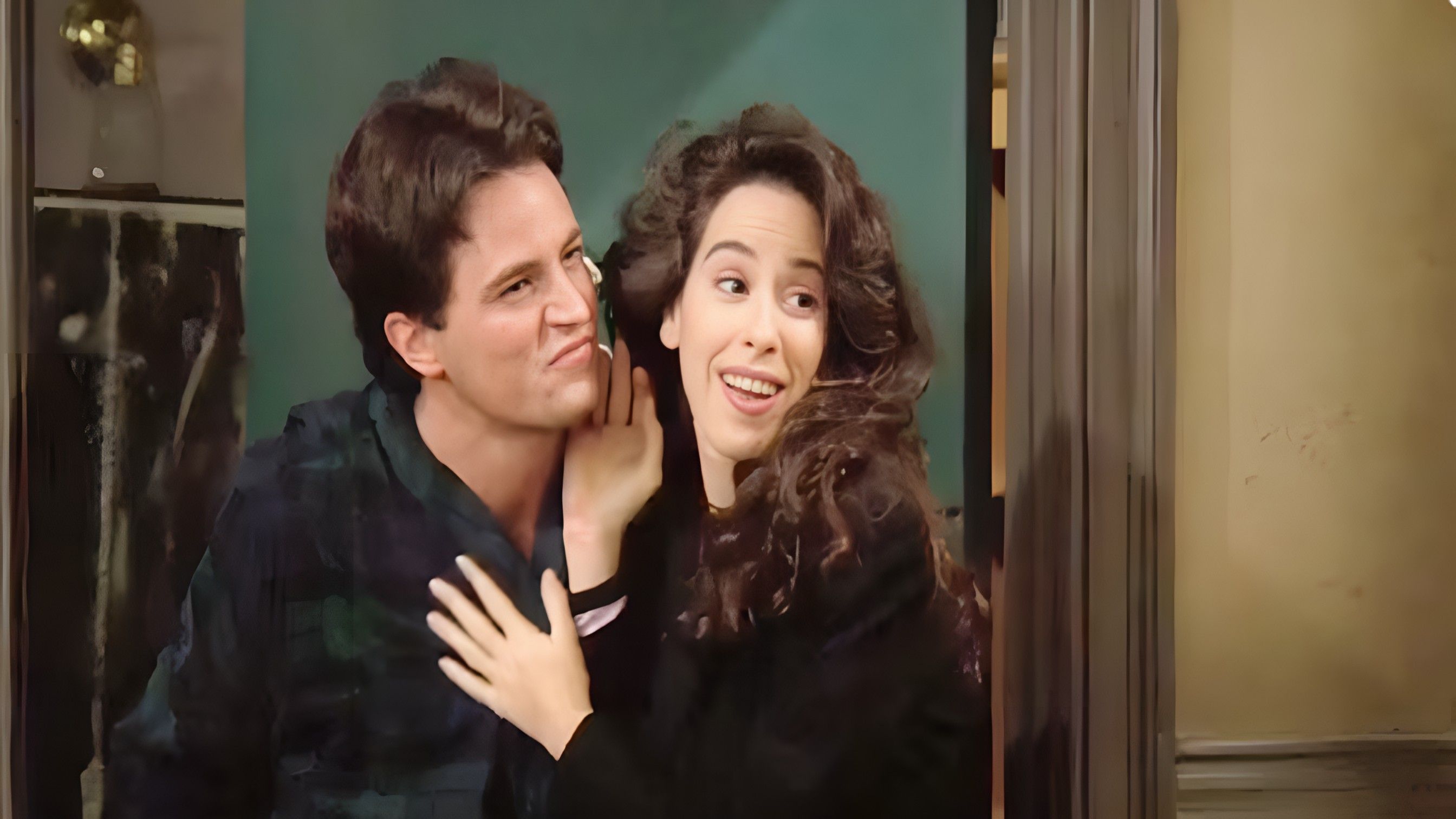Chandler and Janice from Friends ( Image via YouTube / Friends )