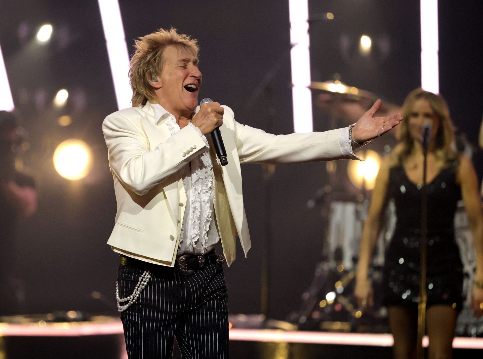 2025 American Music Awards - Show - (Image via Getty)