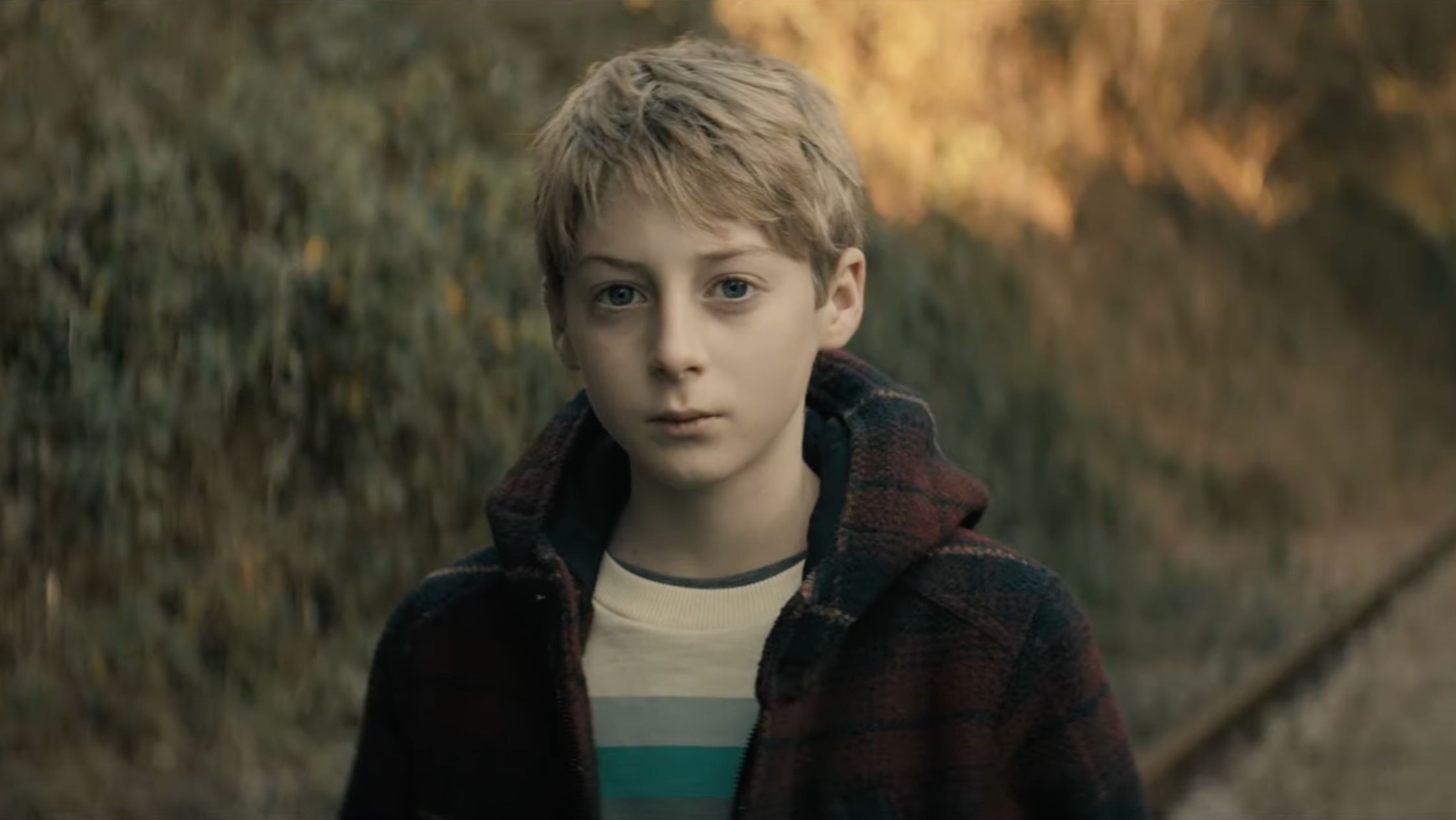 A still from Three Days and a Life (Image via YouTube/gaumont)