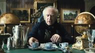 Jonathan Pryce in Taboo | Image via BBC