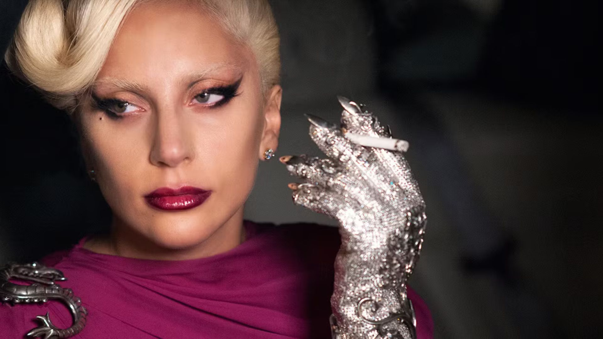 The Countess (Elizabeth Johnson) in American Horror Story (Image via Hulu)