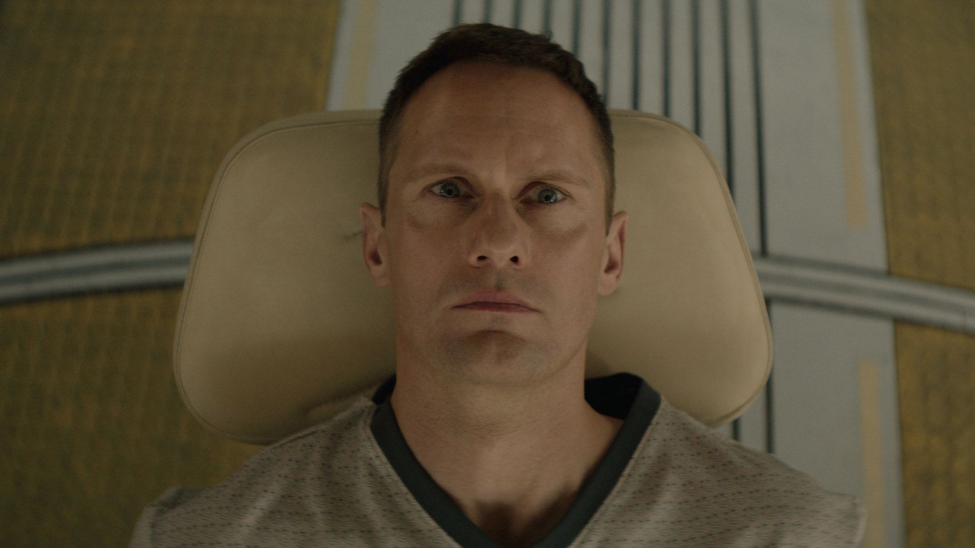 Alexander Skarsg&aring;rd almost rejected Murderbot (Image via Apple TV+)