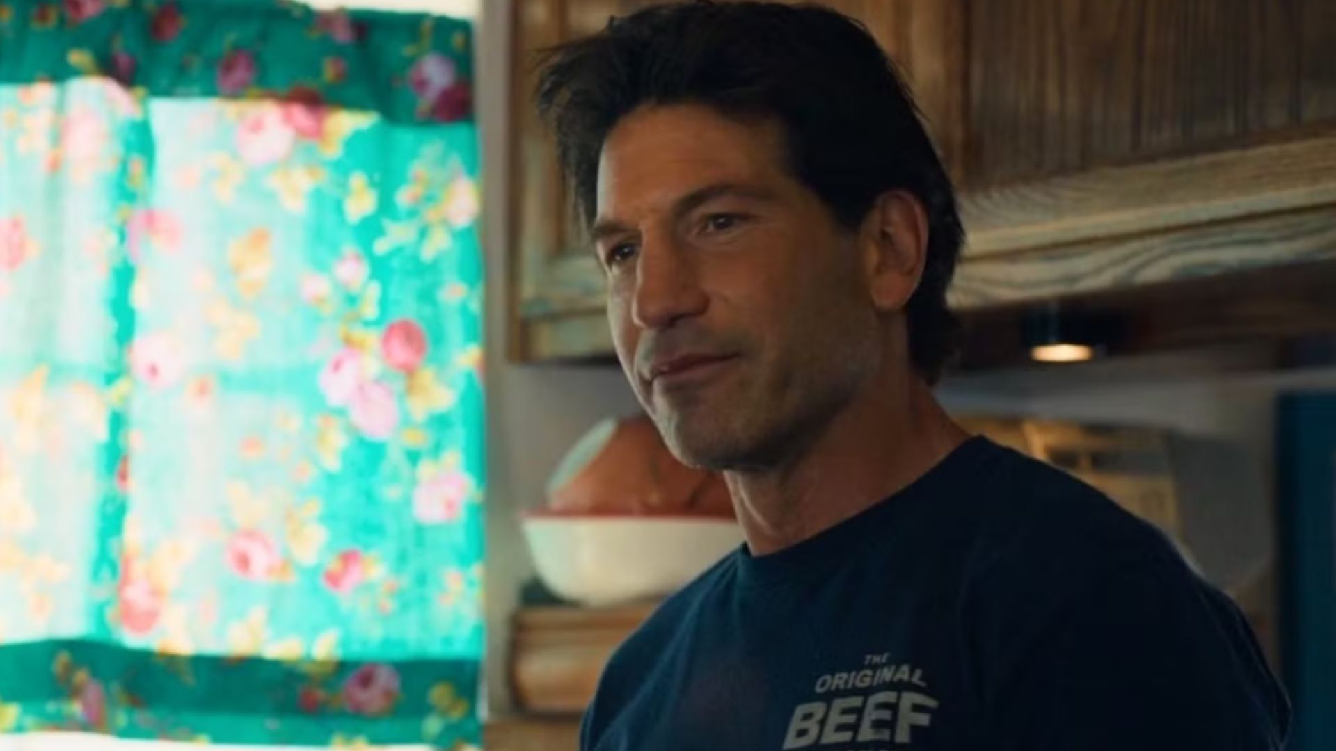 Mikey in The Bear (Image via FX Networks)