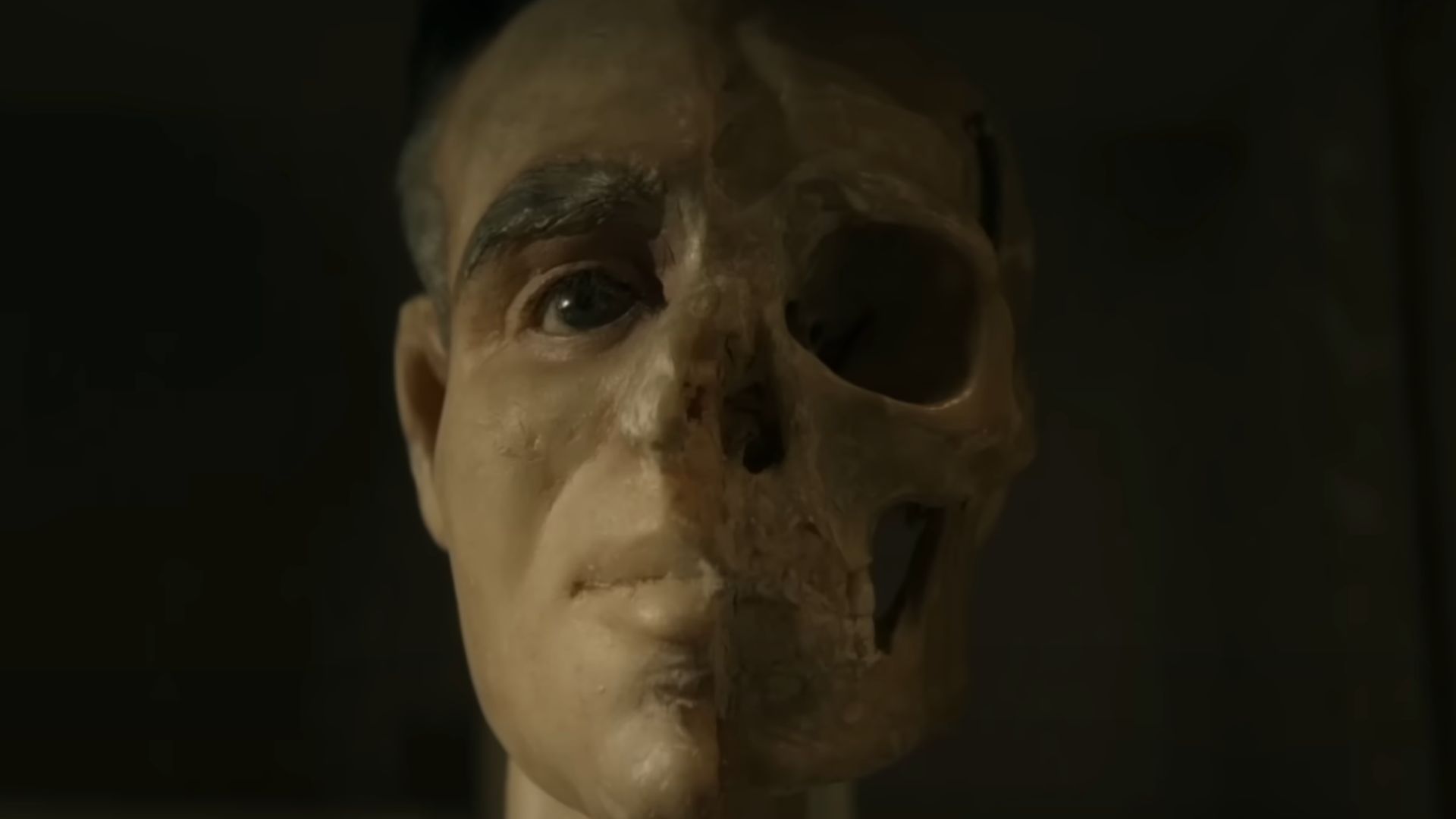 Still from The Mortician (Image via HBO)