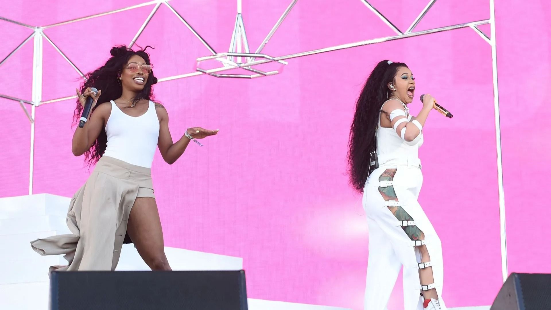 SZA and Cardi B perform onstage during the 2018 Coachella Valley Music And Arts Festival - Source: Getty