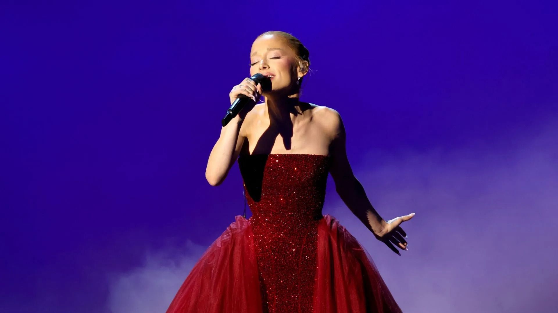 Ariana Grande performs onstage during the 97th Annual Oscars at Dolby Theatre - Source: Getty