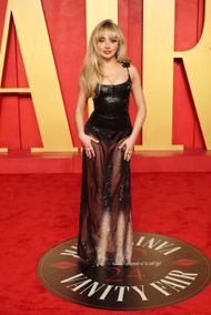 2024 Vanity Fair Oscar Party Hosted By Radhika Jones - Arrivals - Source: Getty