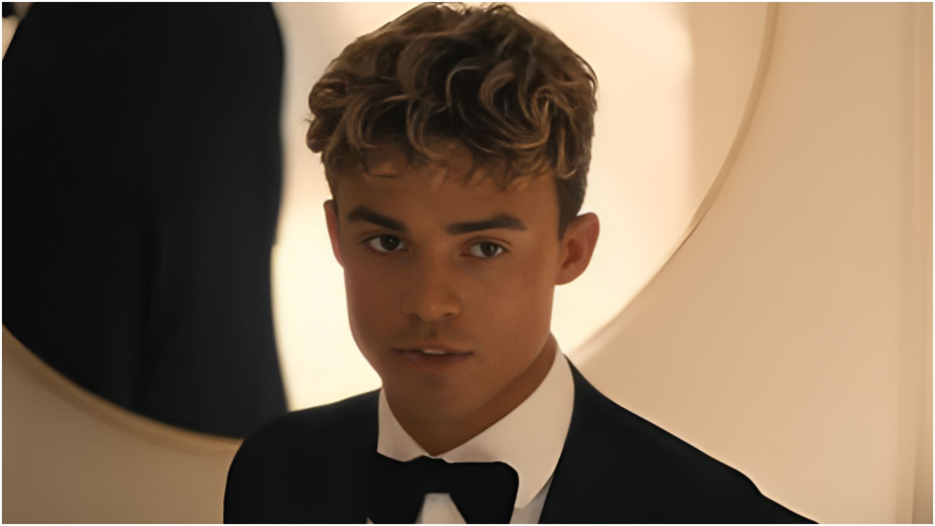 A still from My Fault: London | Image via Prime Video YouTube