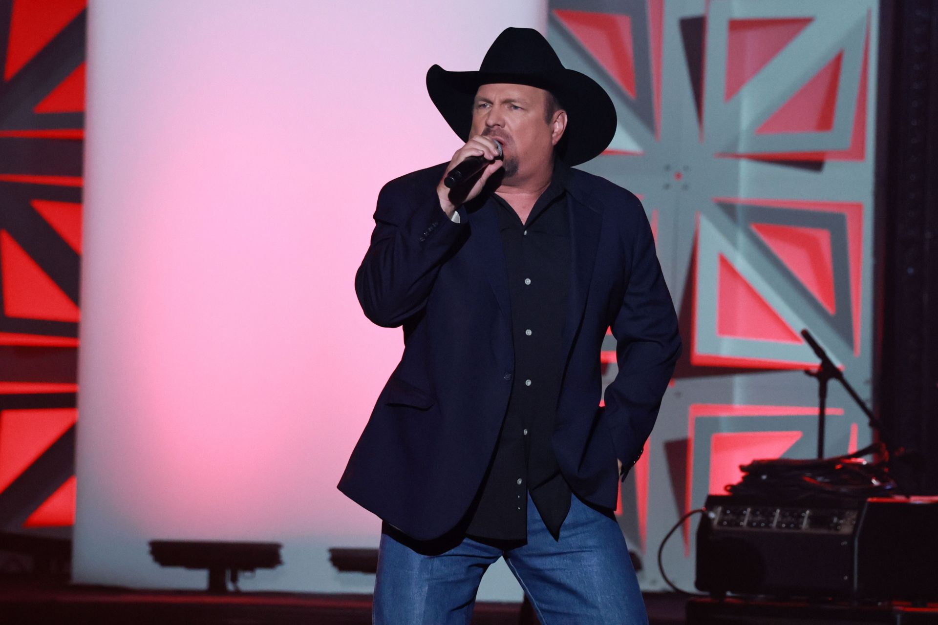 2025 Songwriters Hall Of Fame Induction Ceremony - Source: Getty