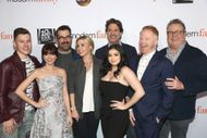 In frame: Cast of "Modern Family" - Source: Getty