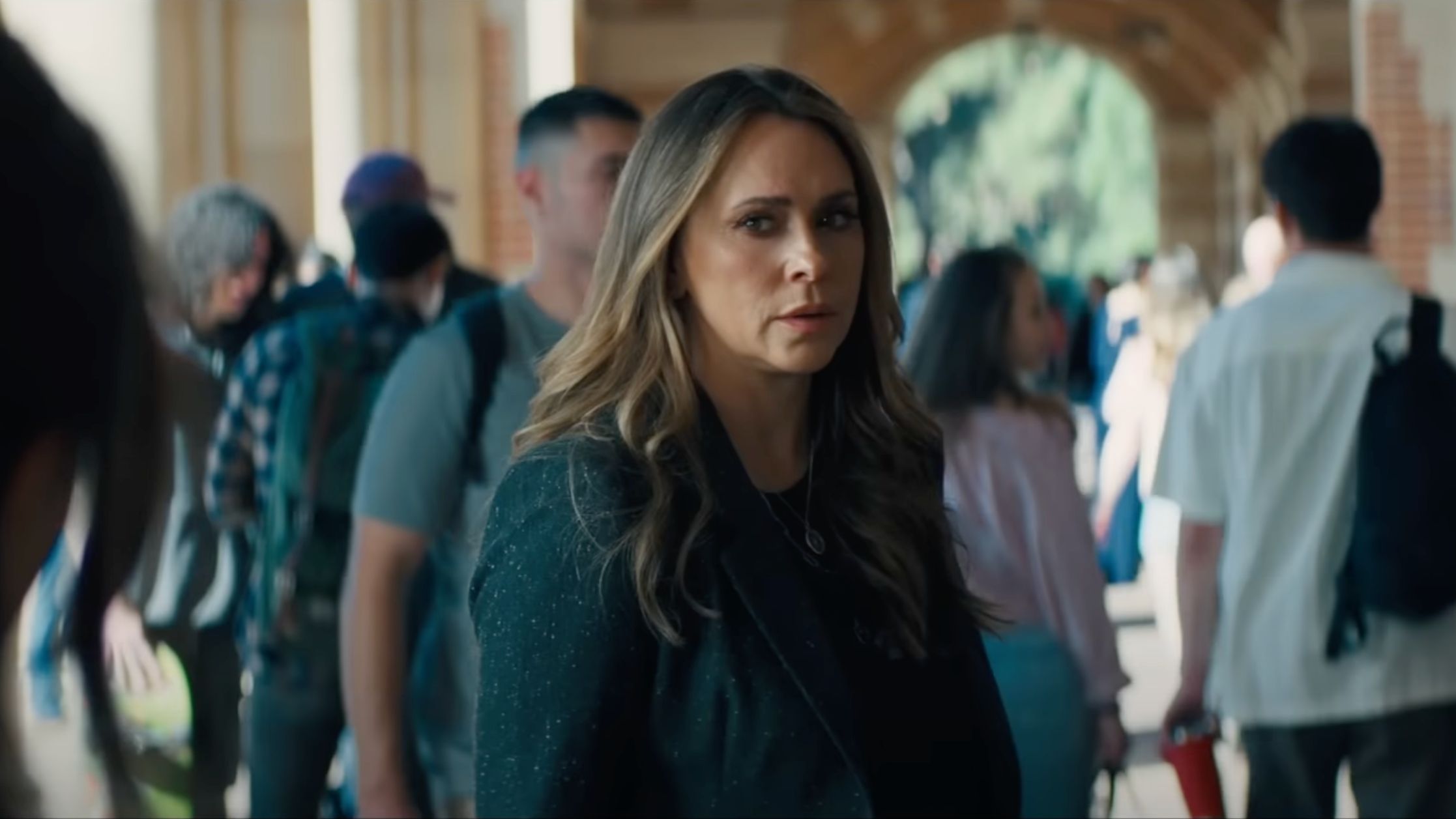 A still from I Know What You Did Last Summer (Image via YouTube/Sony Pictures Entertainment)