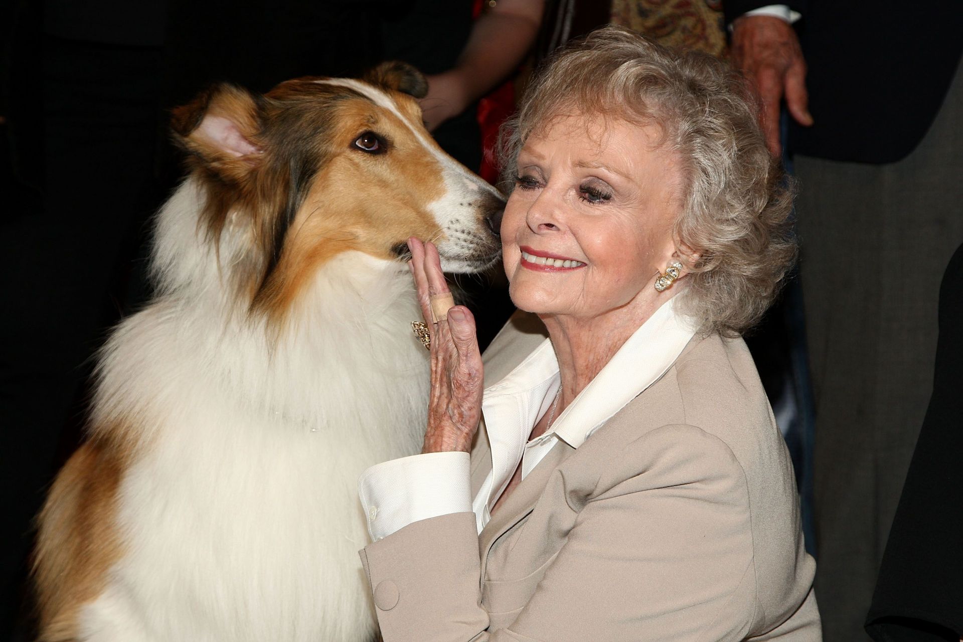 Early TV Memories First-Class Commemorative Stamp Dedication Ceremony - Source: Getty