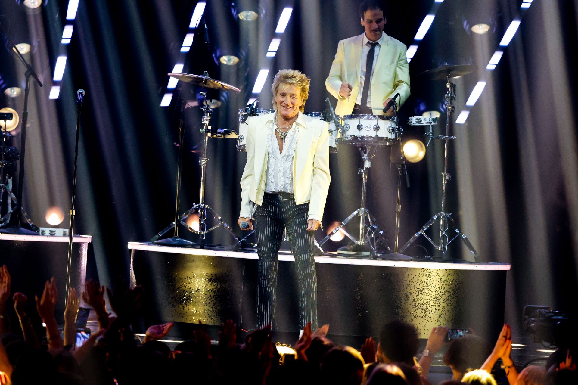 2025 American Music Awards - Show - (Image via Getty)