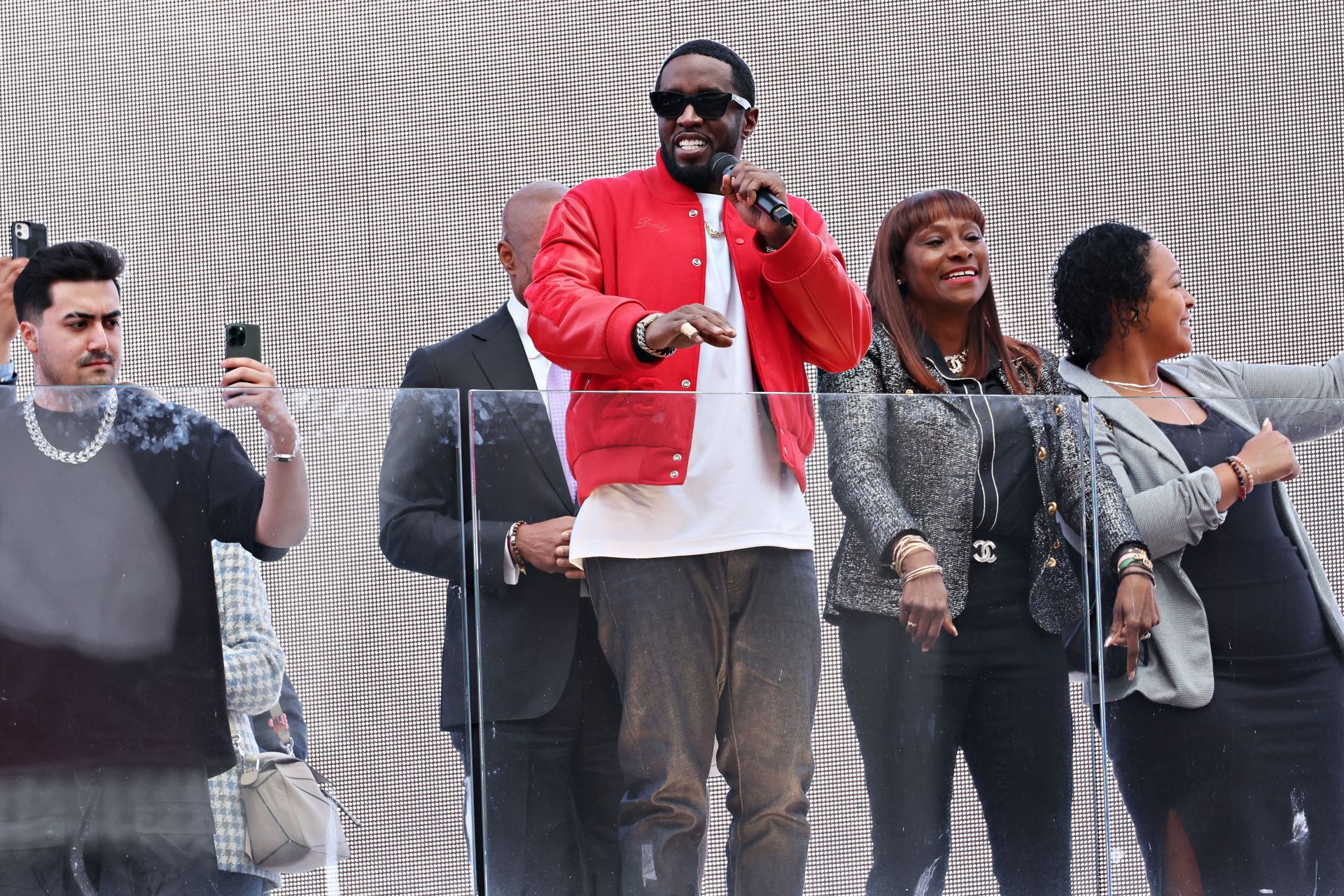 New York City Mayor Presents Sean &quot;Diddy&quot; Combs With Keys To The City - Source: Getty