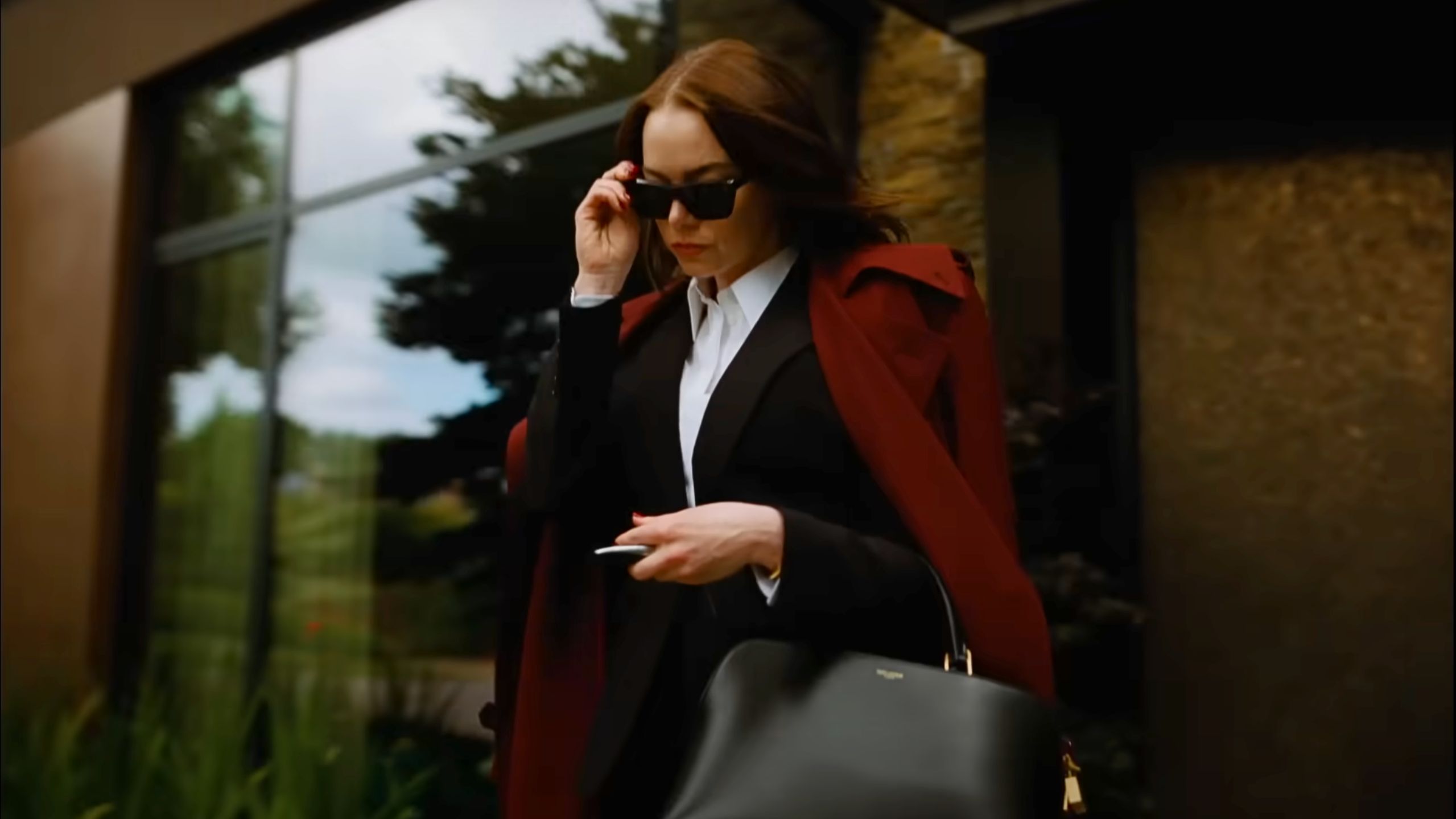 Emma Stone in Bugonia (Image via YouTube/Focus Features)