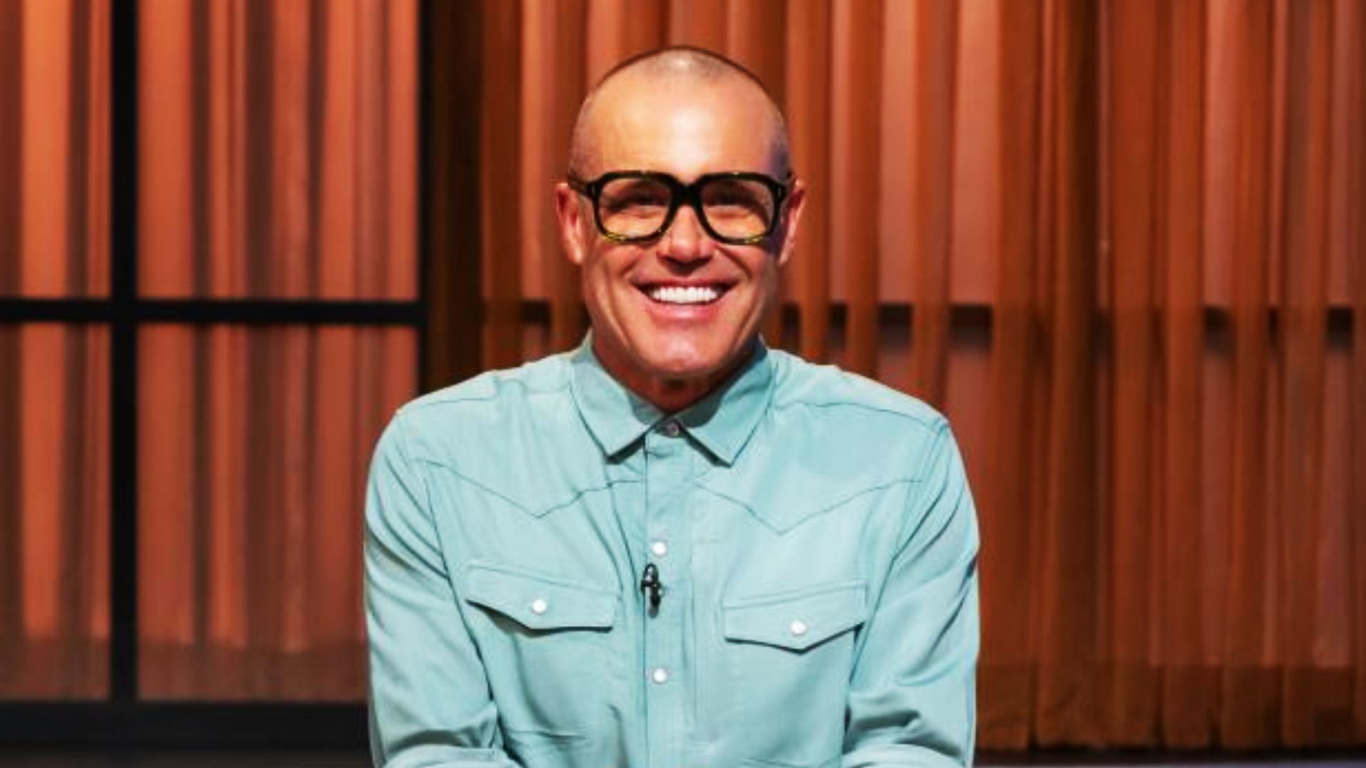 Cutthroat Kitchen: Knives Out host Brian Malarkey (image via Food Network)