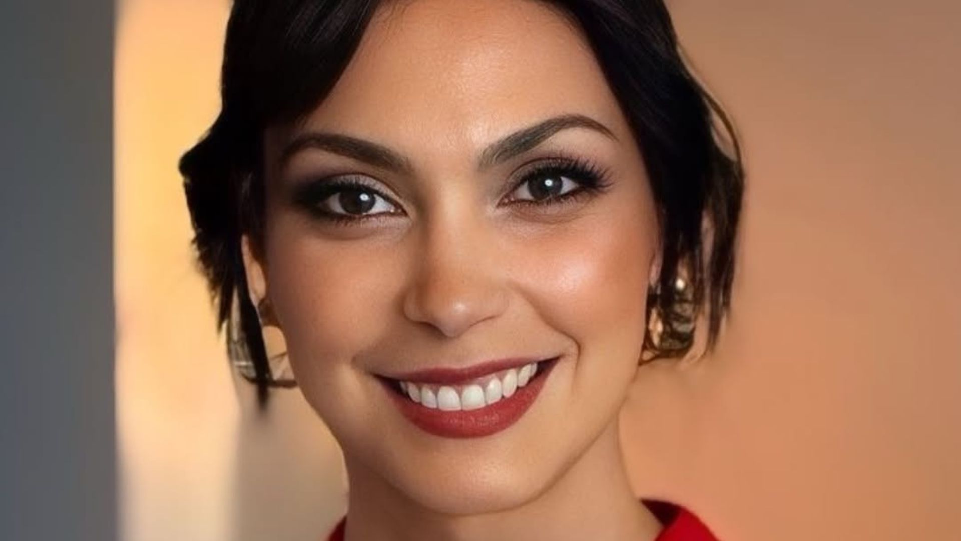Morena Baccarin of Deadpool fame (image via Instagram/@morenabaccarin)