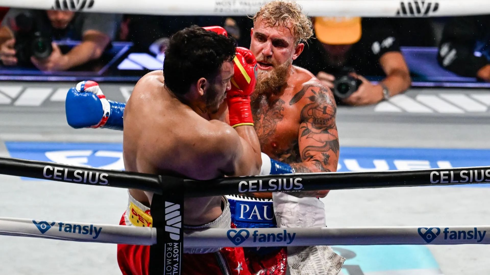 Jake Paul vs Julio Cesar Chavez Jr. (Getty via Soap Central CMS - Resized on Canva)