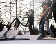 Photo of Joey RAMONE and Johnny RAMONE and RAMONES - Source: Getty