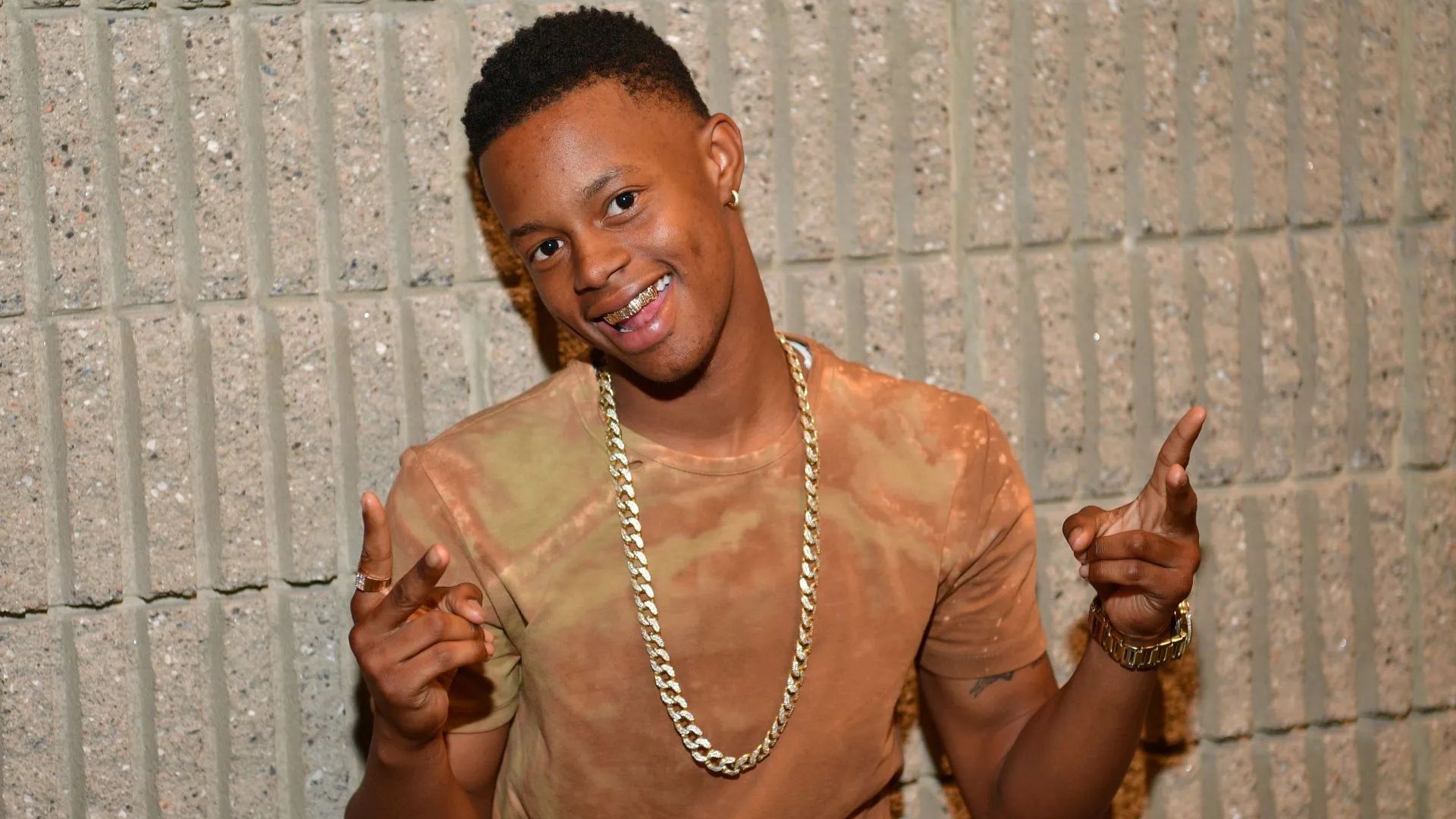 Silent&oacute; (Getty via Soap Central CMS - Resized on Canva)