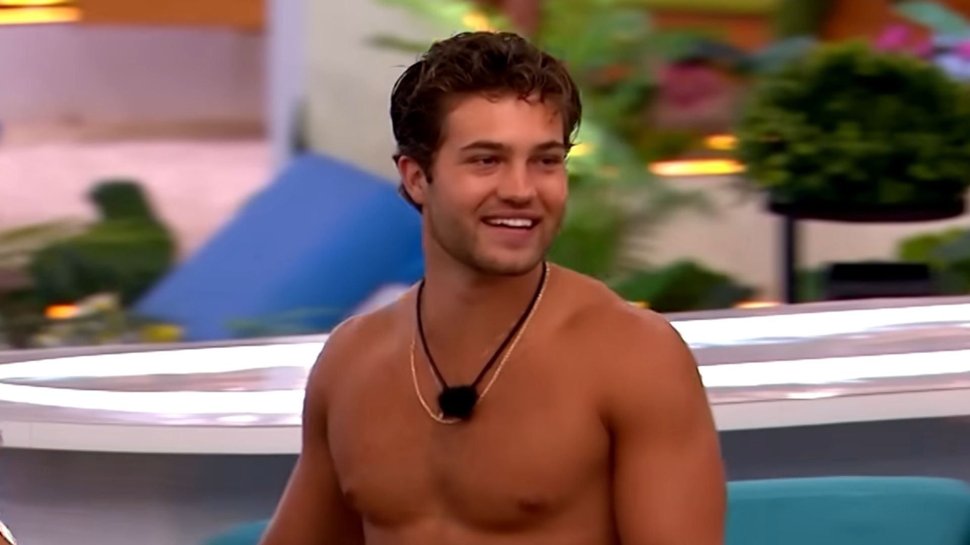 TJ on Love Island USA (Image via YouTube/ @LoveIslandUSA)