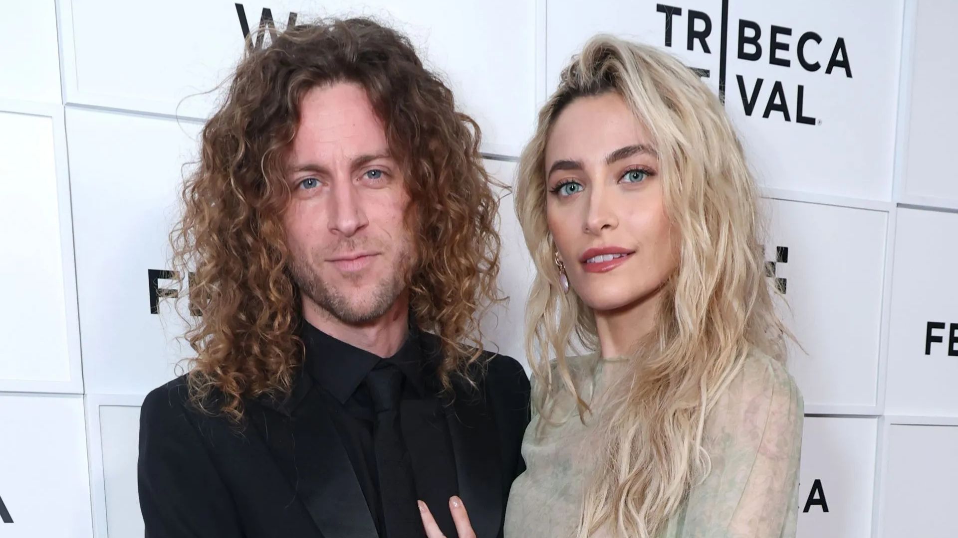 Paris Jackson and Justin Long are no longer together. (Image via Getty)