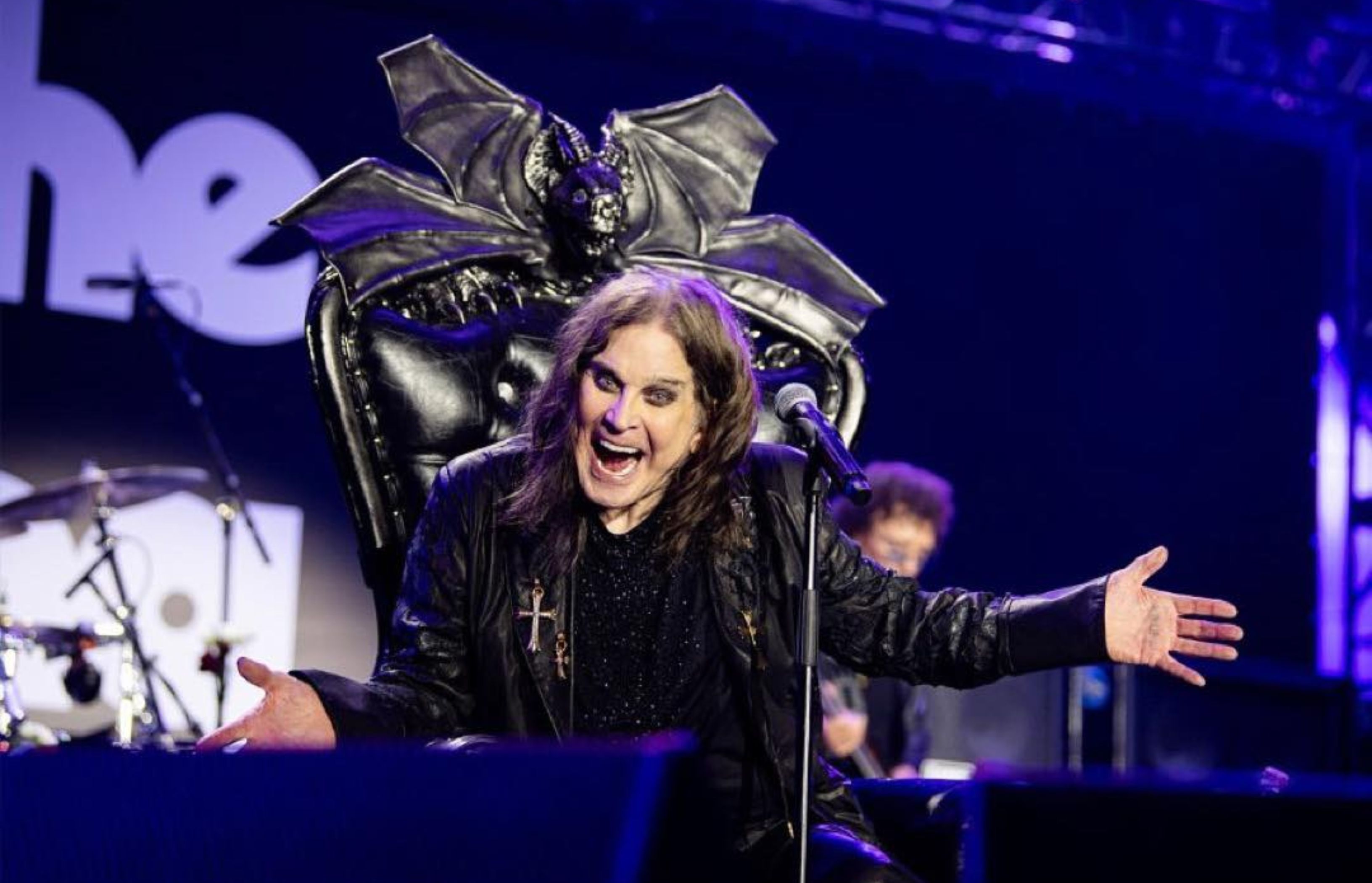 Celebrities pay tribute to Ozzy Osbourne
