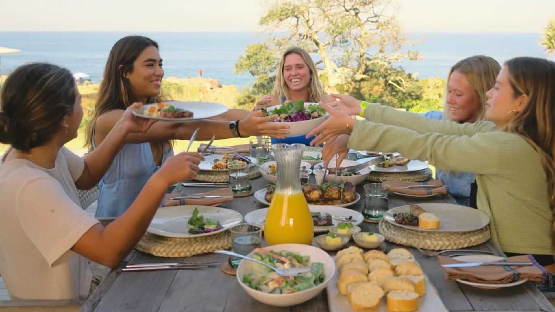 Surf Girls: International