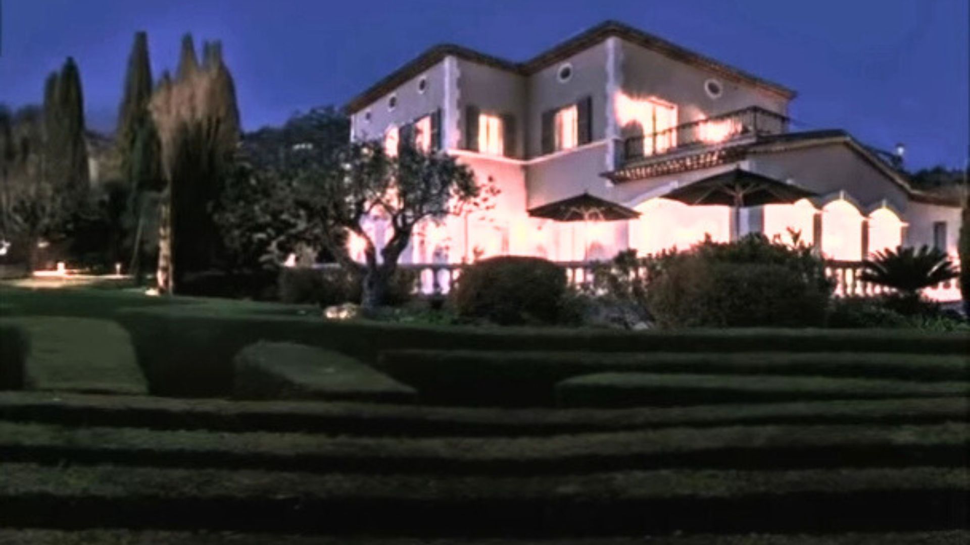 The Dumas estate in France on The Young and the Restless | Image: CBS