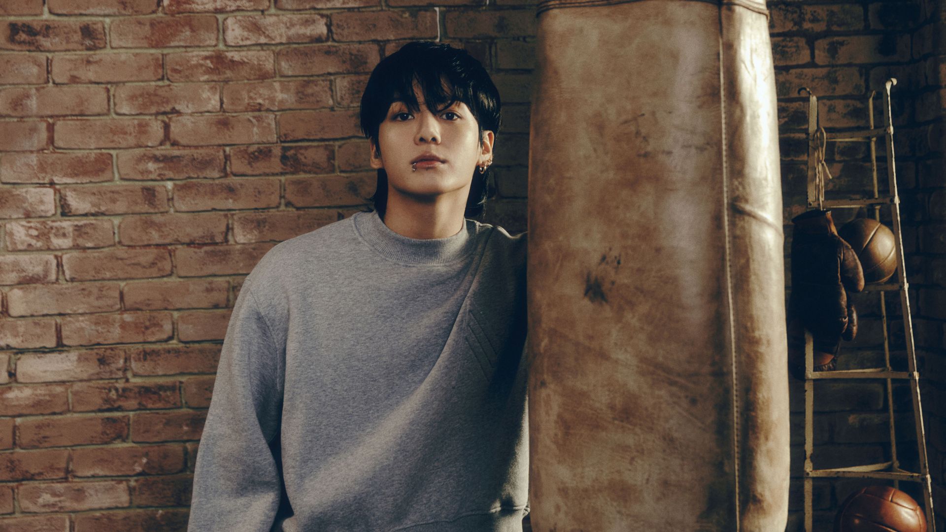BTS&rsquo; Jungkook sang many songs during Weverse solo livestream