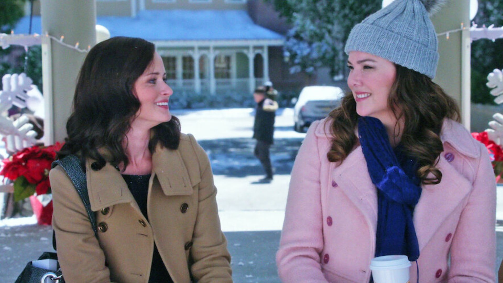 Comedy drama makes way for all of its seasons to Hallmark Channel this August (Image via Netflix)