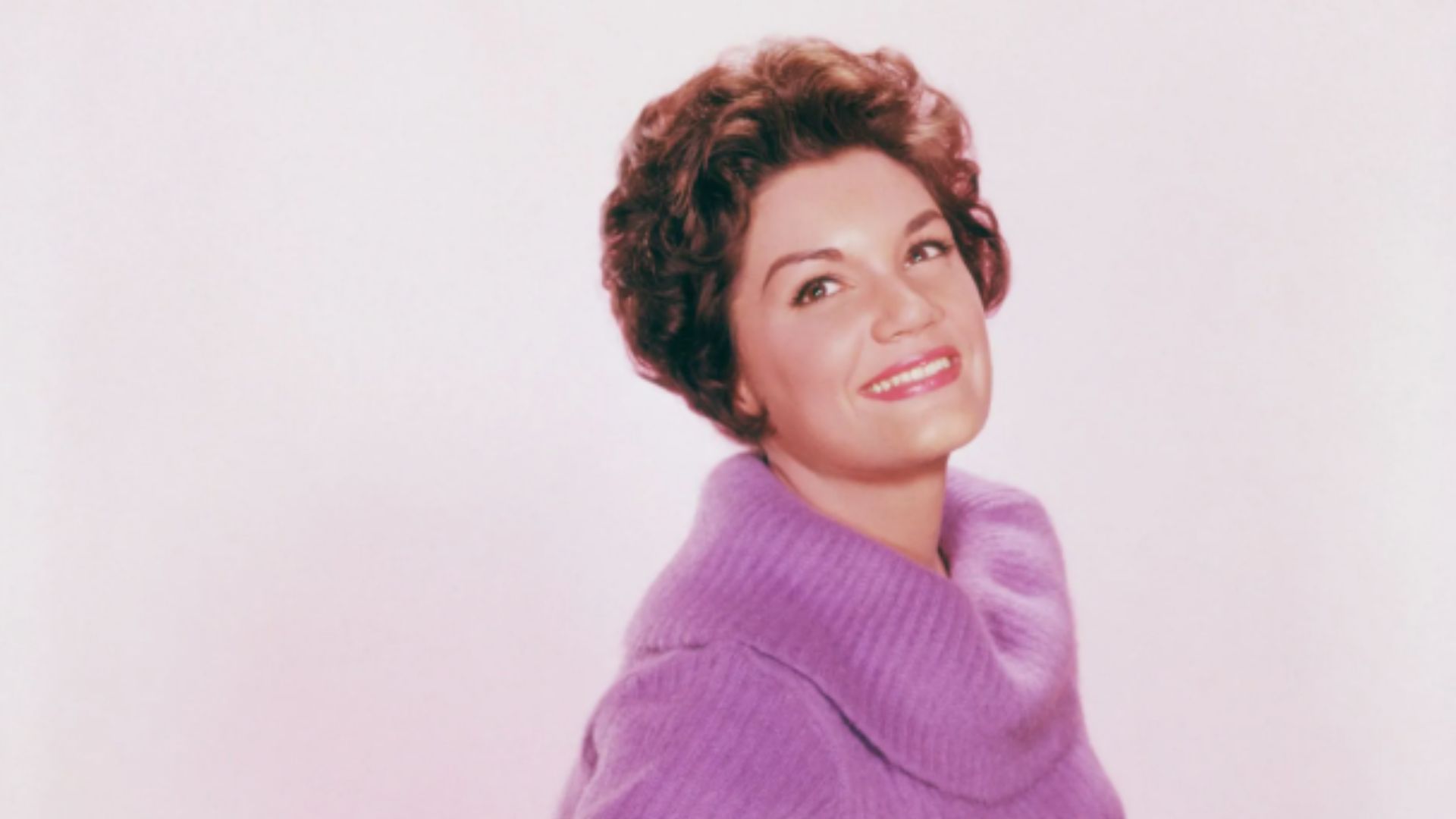 10 timeless Connie Francis hits to revisit as the singer recovers in Florida hospital (Image via Getty)