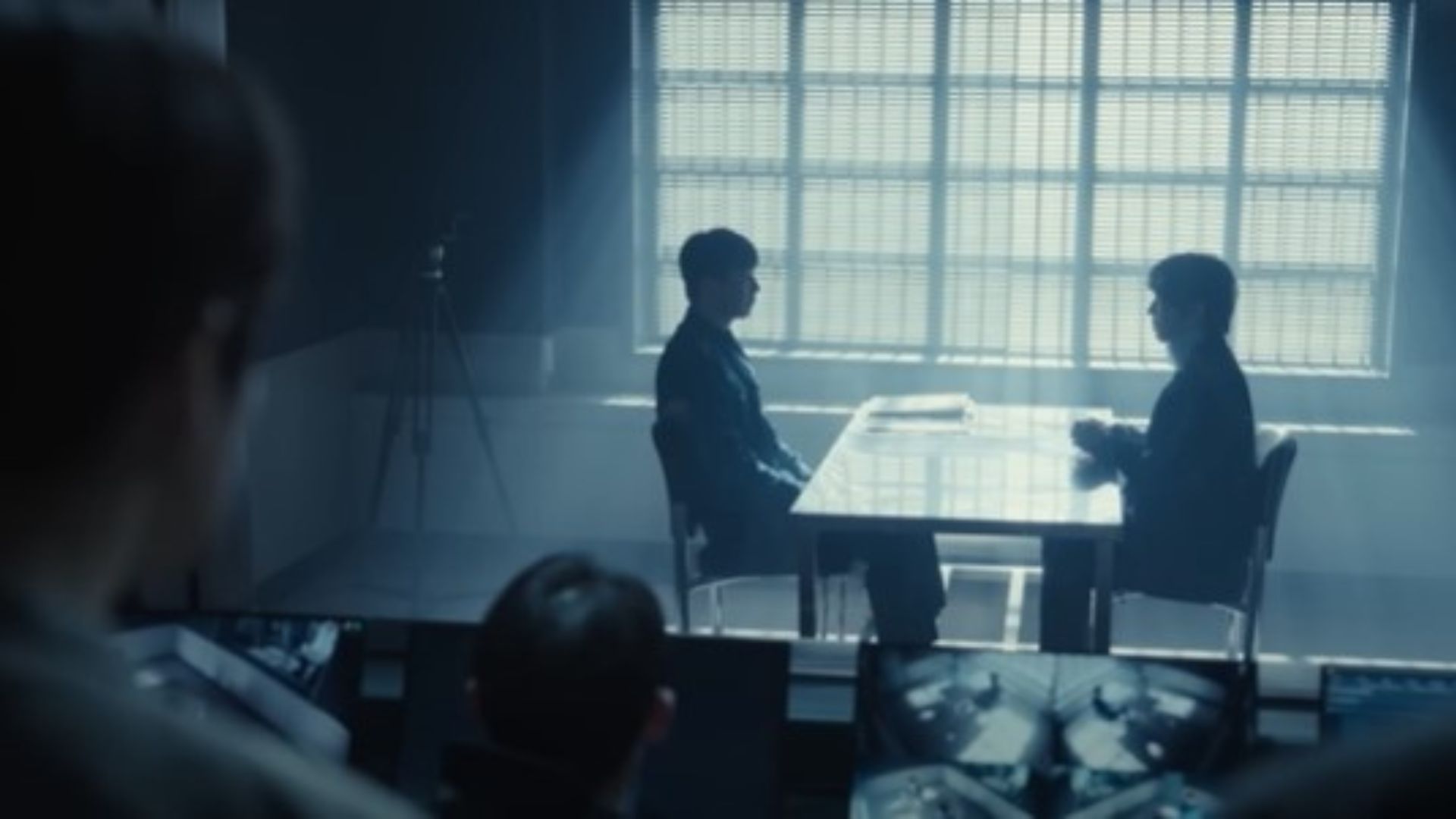 A scene from an interrogation room in the latest Netflix K-thriller Trigger | Image source: Netflix