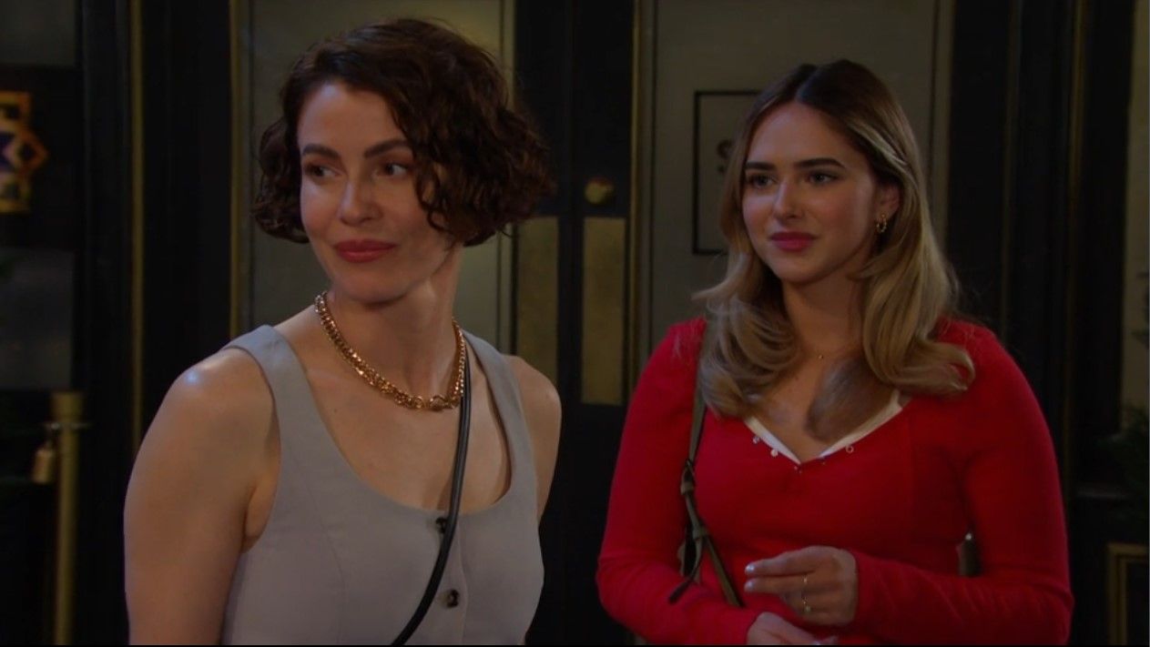 Sarah (Linsey Godfrey) saw something that put a damper on her night out. \Image: Peacock