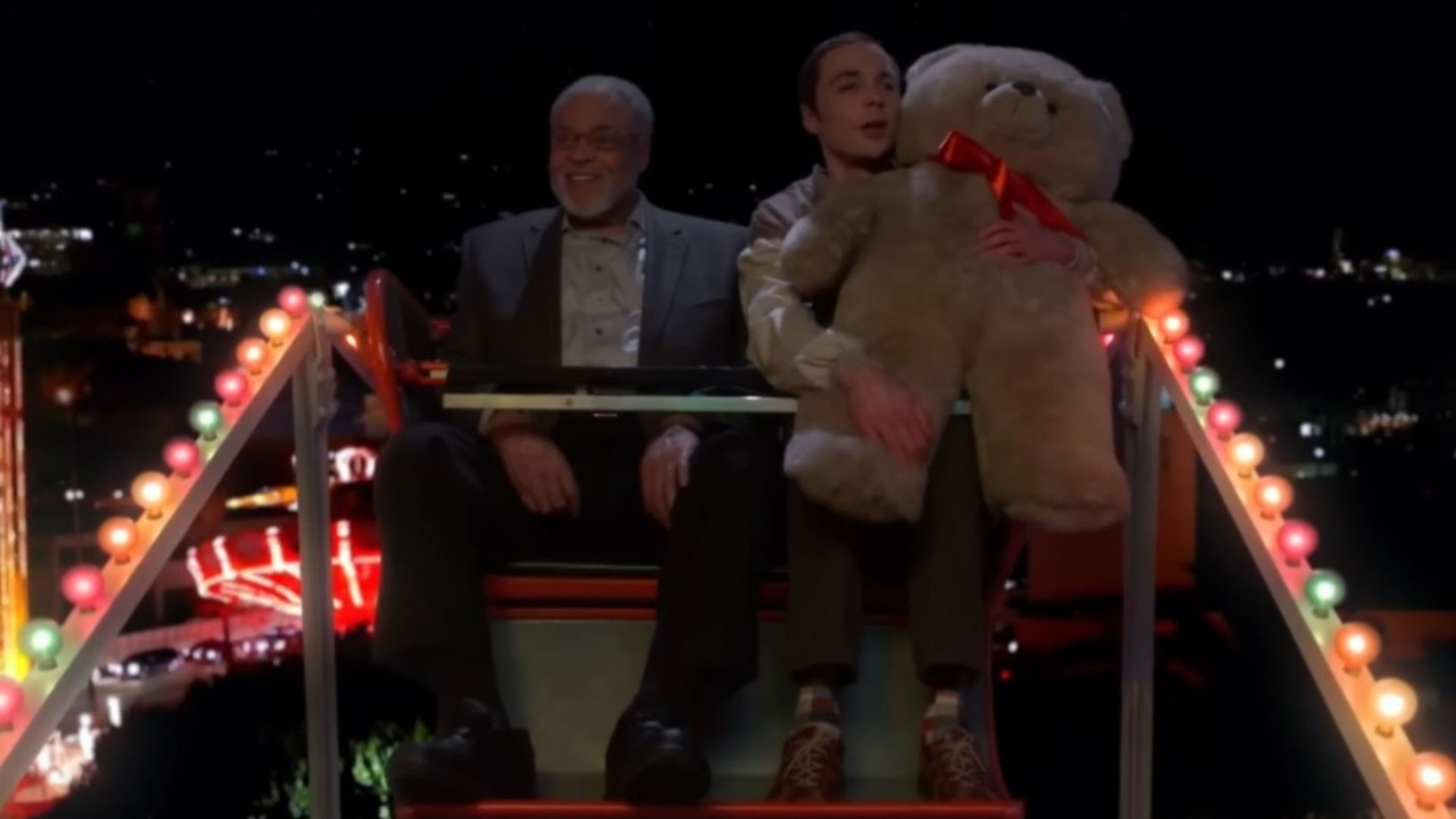 James Earl Jones appeared in The Big Bang Theory Season 7 Episode 14 (Image Via YouTube/@Warner Bros. TV)